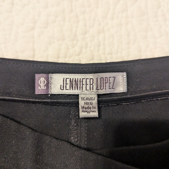Jennifer Lopez black skinny pants size 16 - Picture 2 of 8